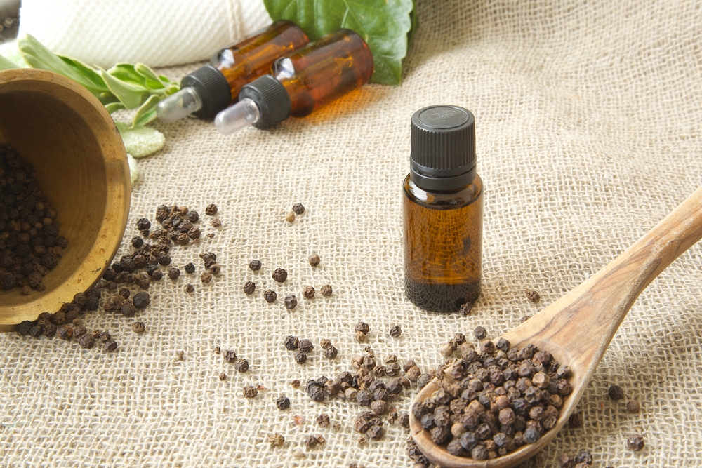 Black pepper essential oil