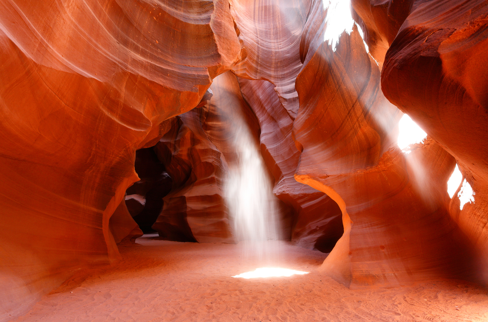 photo of upper antelope canyon one of the coolest slot canyons in arizona