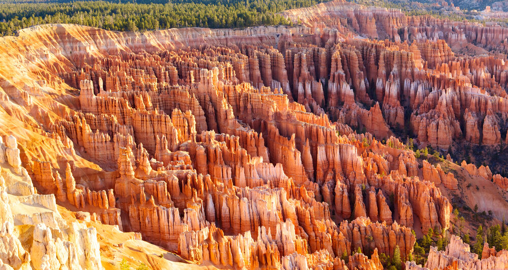 view of hoodoos one of the best things to do in bryce canyon