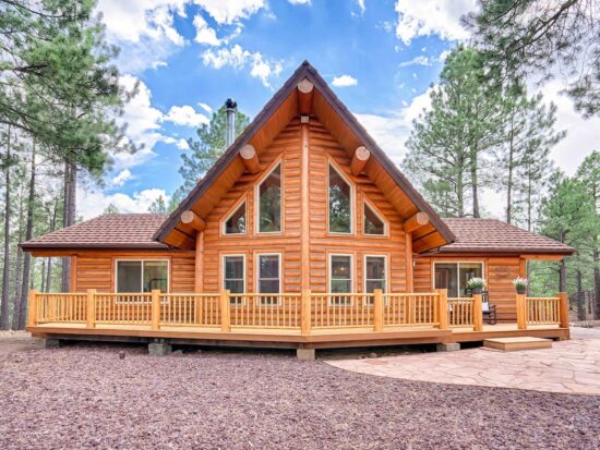 the Lincoln Log Cabin is one of the 15 best Airbnbs in Flagstaff