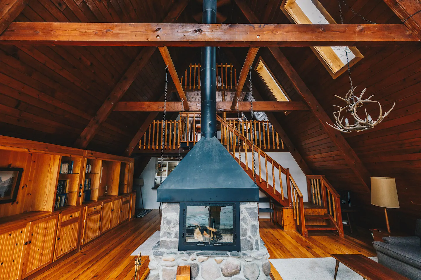 This Cozy & Private A-Frame is one of the best cabins in the Pacific Northwest.