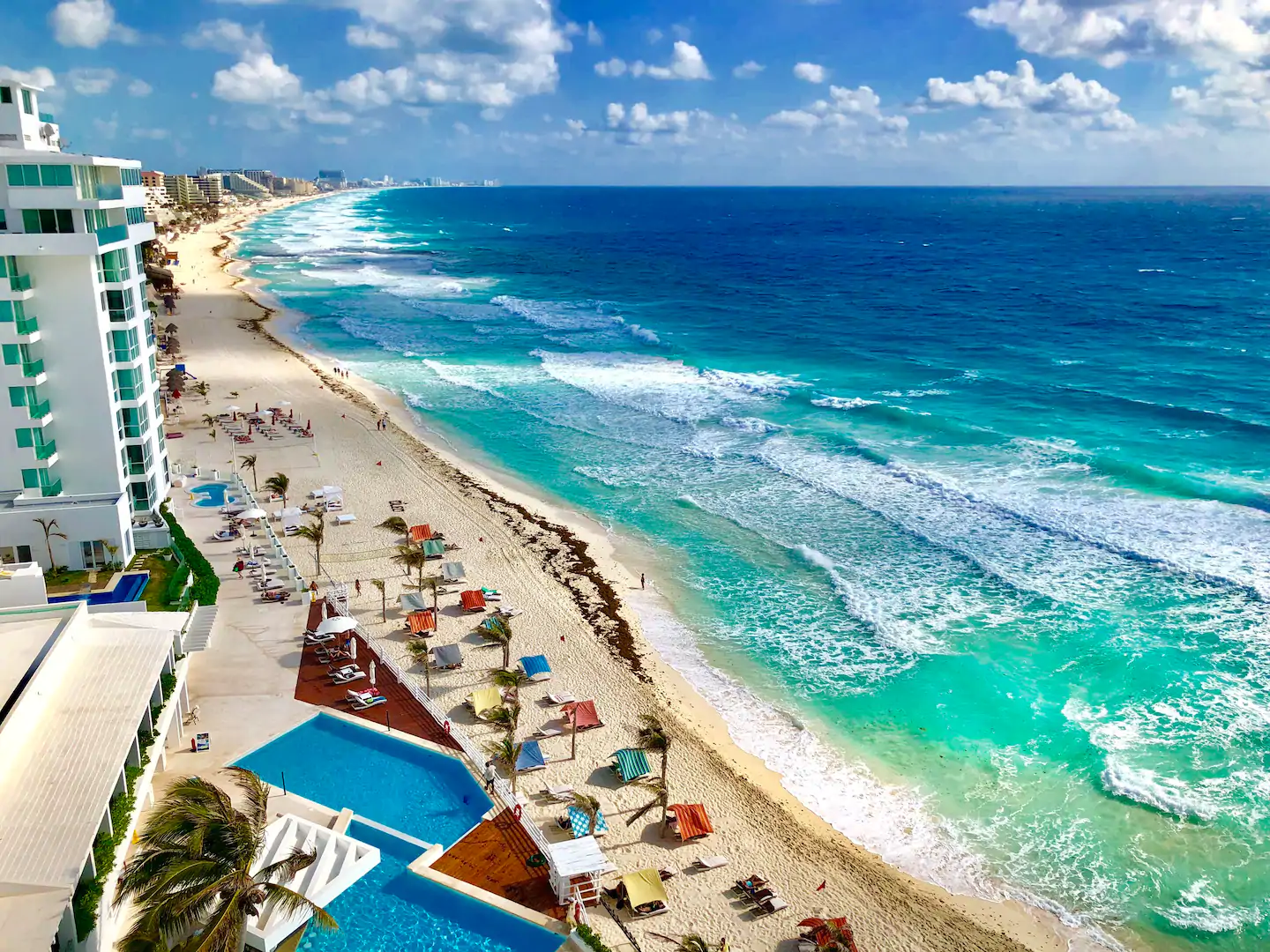 You need to book this amazing Airbnb in Cancun, Mexico!