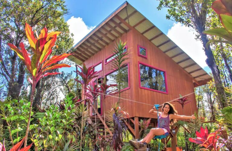 20 Best Airbnbs In Hawaii (Treehouses, Glasshouses, and More!) Follow