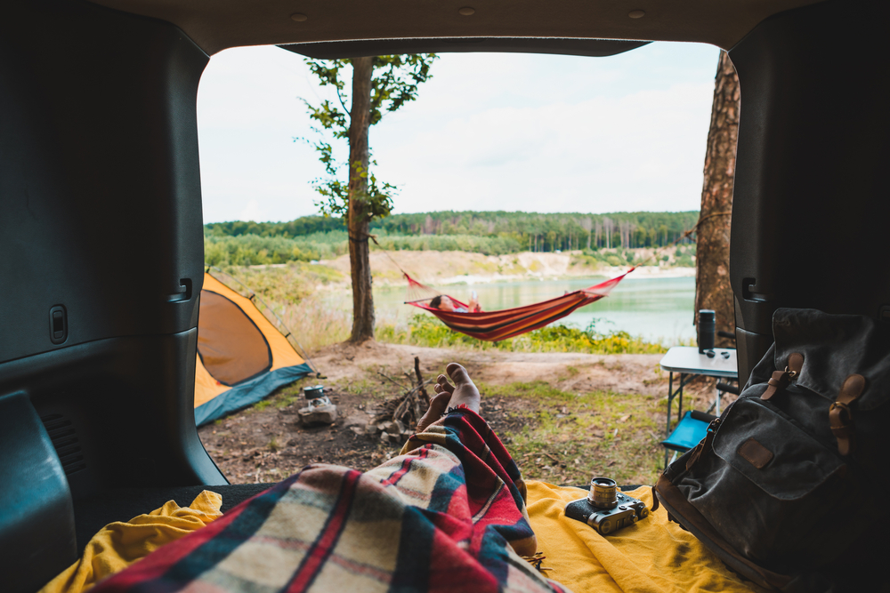 photo of the view of a hammock on the lake 