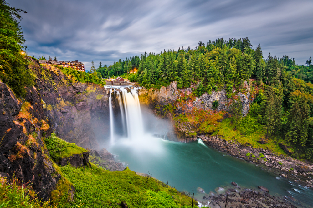 snoqualmie falls seattle