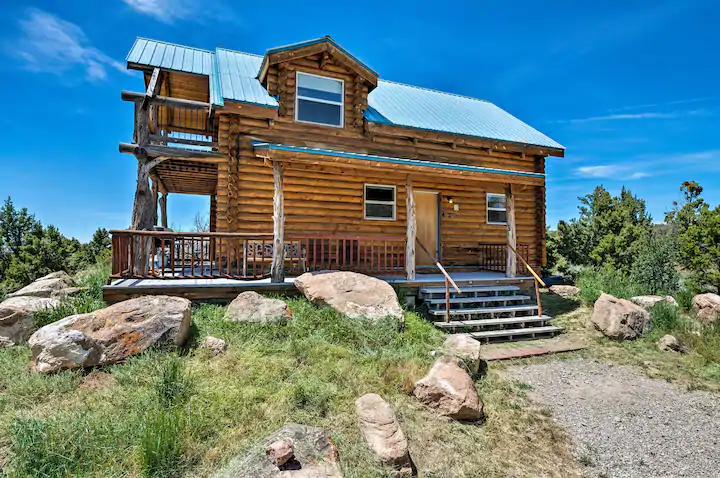 a photo of a quaint moab haven, one of the top Moab cabins