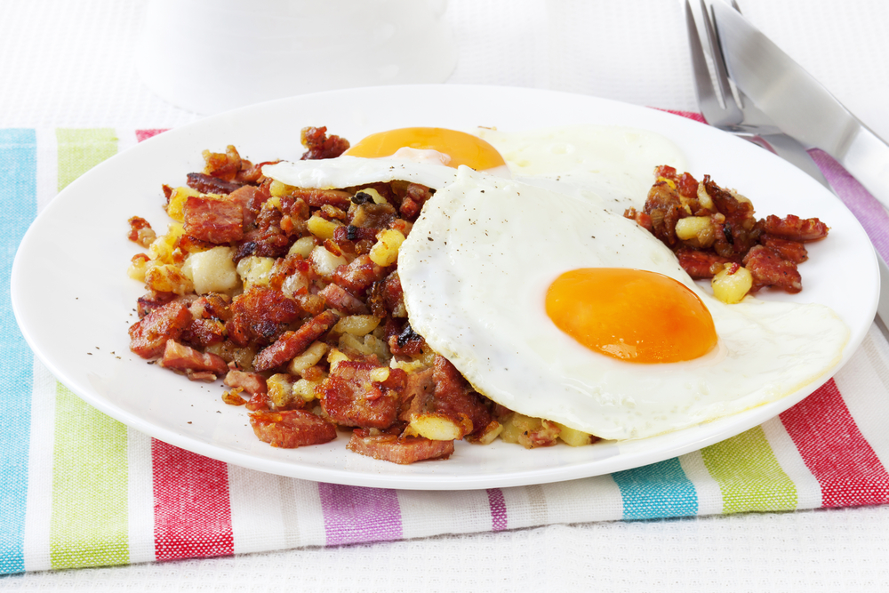 corned beef hash is offered at Tune Up Cafe which is one of the best restaurants in Santa Fe