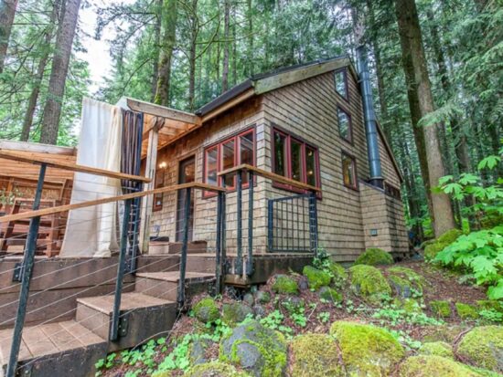 mount hood cabin in the woods on VRBO in oregon