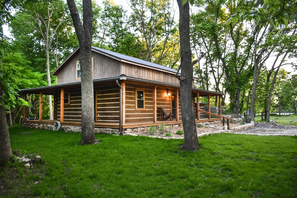 Paw Print Cabin is one of the best VRBOs is Kansas