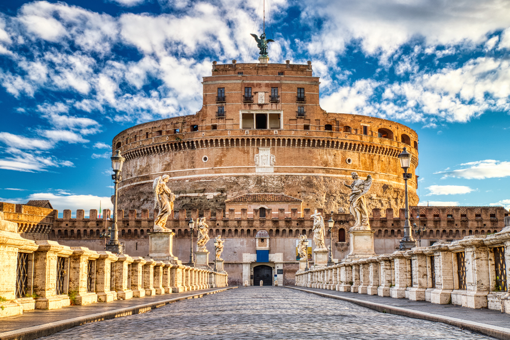 Bridge with statues leading up to the round Castel Sant'Angelo seen during 2 days in Rome.