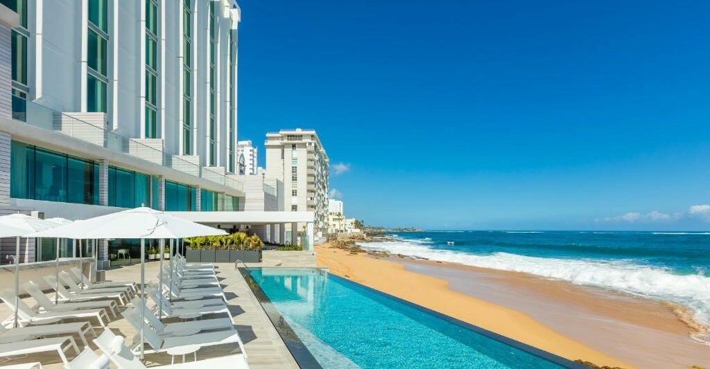 pool at a hotel overlooking the ocean at one of the best adults only resorts in the USA