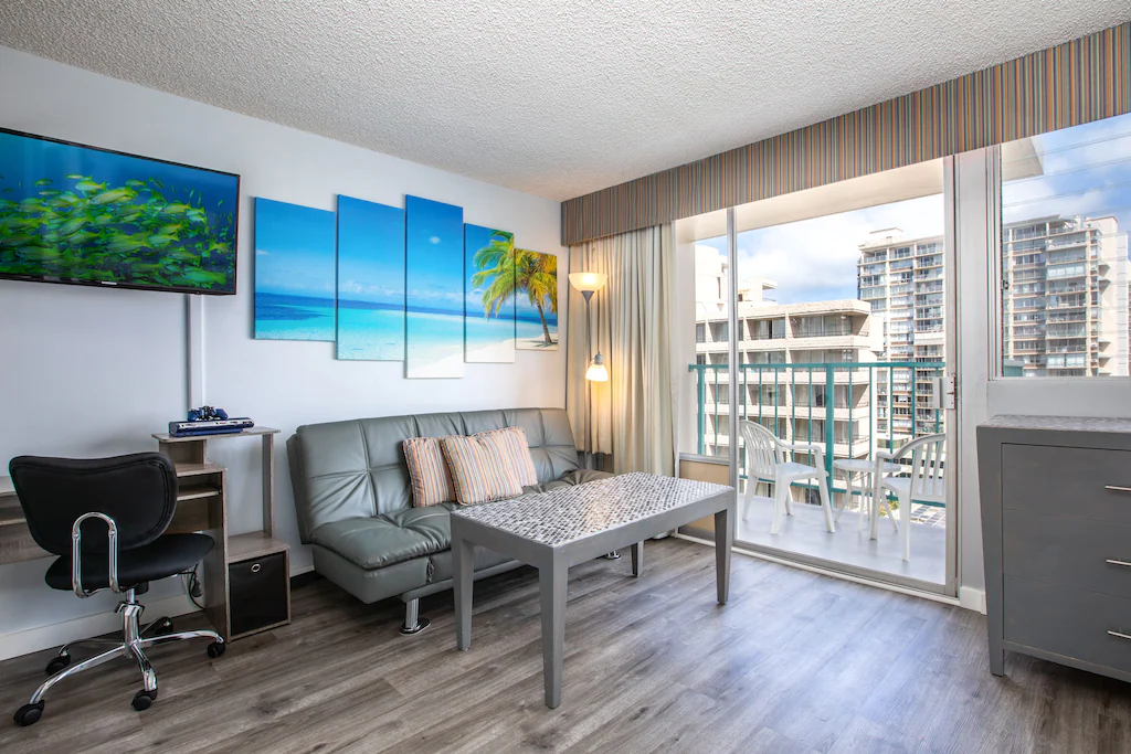 Living room with City view in Waikiki 