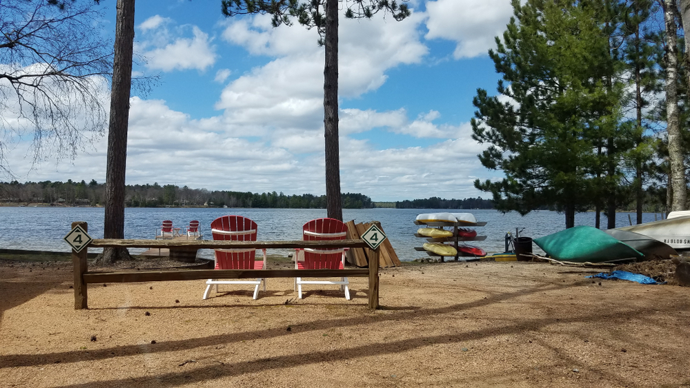 The Great Lakes, including Lake Superior, have great zones as shown here: the docks, rental facilities, and chairs make for a top location visiting.