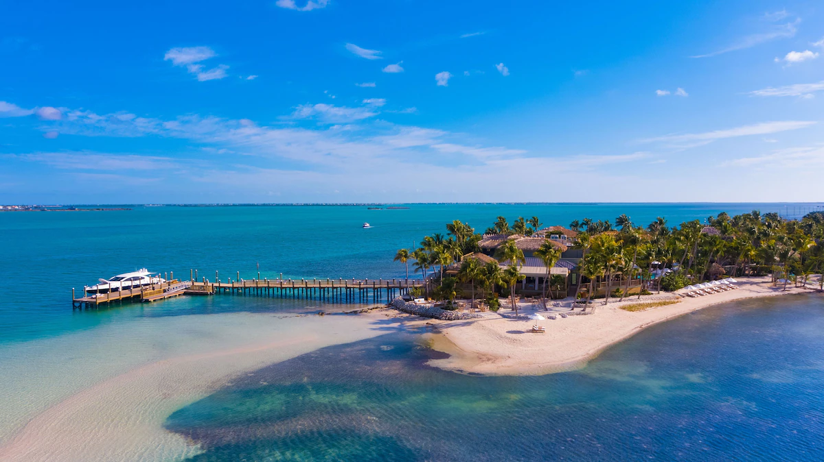 A private dock on Little Palm Island shows just how private this resort is. As one of the best all inclusive resorts in Florida, Little Palm is isolated and encourages intimacy and privacy! 