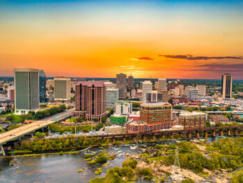 the view of Richmond Virginia at sunset. this is one of the best weekends get aways in Virginia