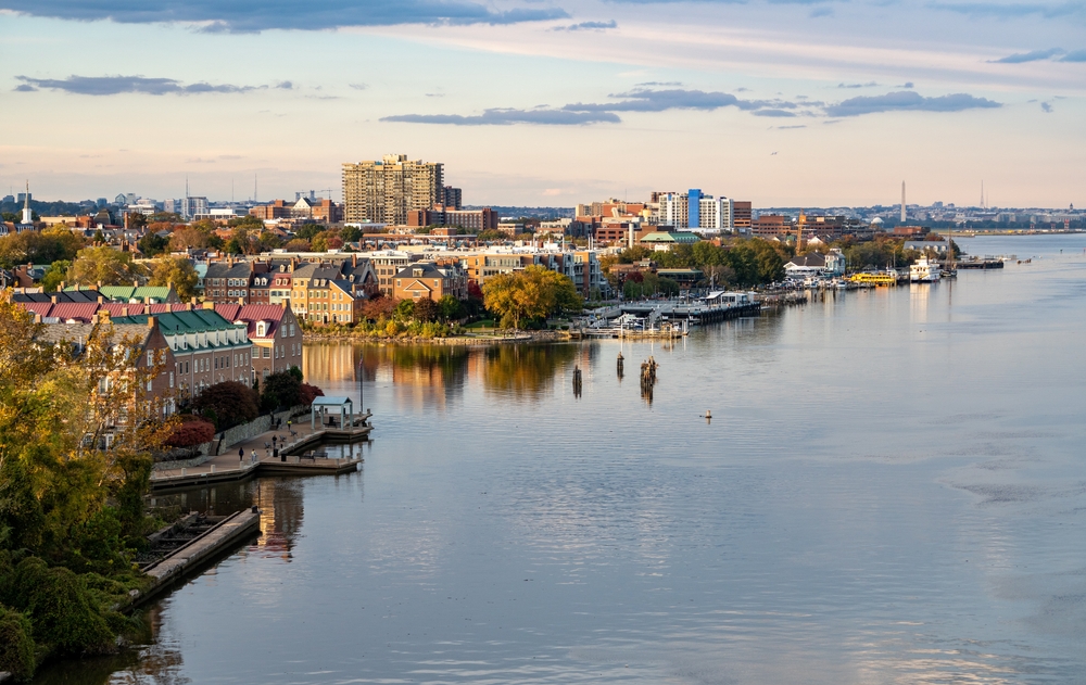 the view of the town of Alexandria VA with rivers and plenty of waterfront things to do . this is one of the best weekend getaways in virginia