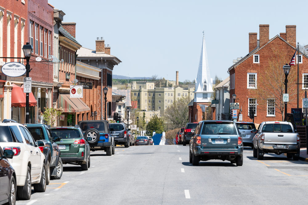 the streets of downtown Lexington. lined with red brick buildings and this old downtown is one of the best weekend getaways in Virginia 