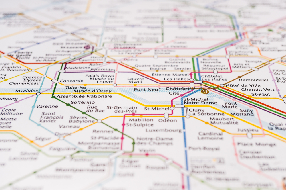 a map of the Paris subway system wit colored lines familiarize yourself with this map on your 2 days in Paris Itinerary
