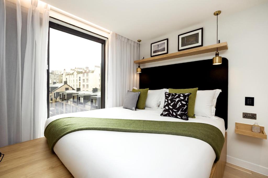 The hotel room at Wilde hotel in Grassmarket s one of the places to stay when visiting for 2 days in Edinburgh Itinerary