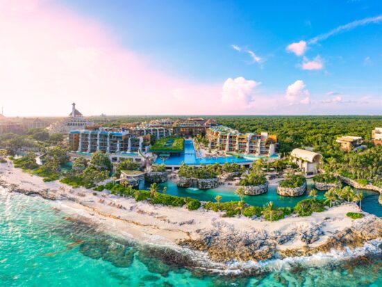 incredible all inclusive resort on the Caribbean with blue skies