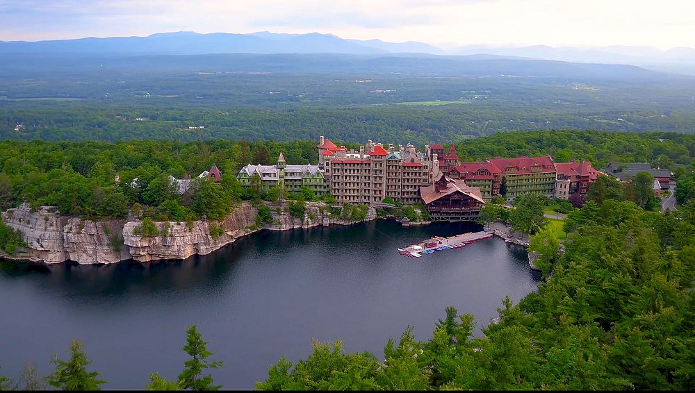 Resort by the lake among the trees. The resort is on a rocky outcrop. This article is about best all-inclusive resorts for families in the USA